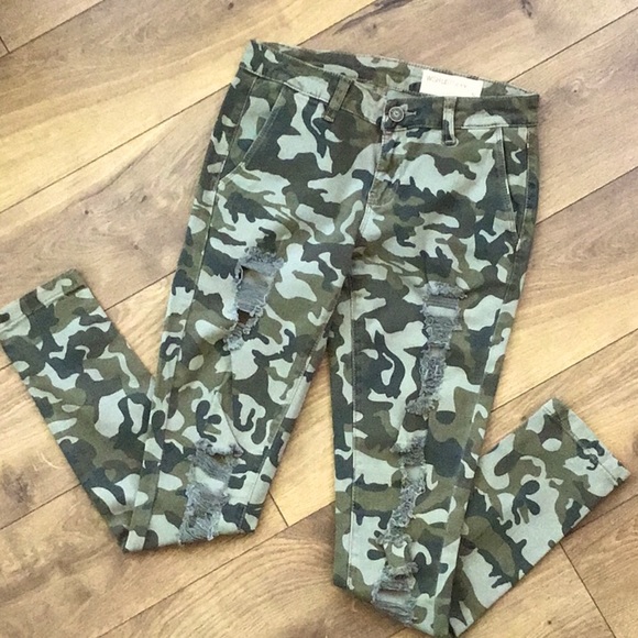 ❗️SOLD ❗️ - Picture 3 of 14